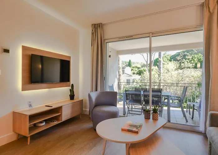 Escapade Ensoleillee Et Tropez A Pied - 20 * Saint-Tropez